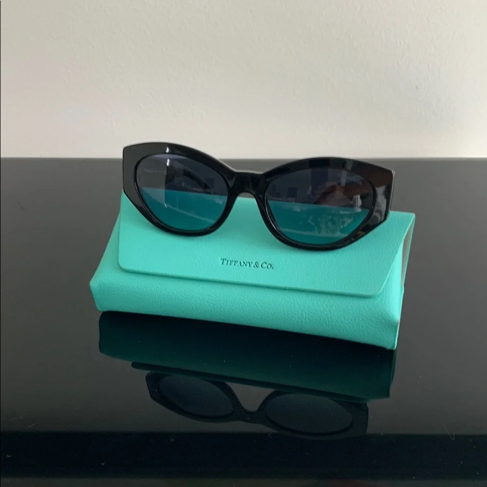 Tiffany & Co. Black Cat-Eye Sunglasses - Picture 1 of 6